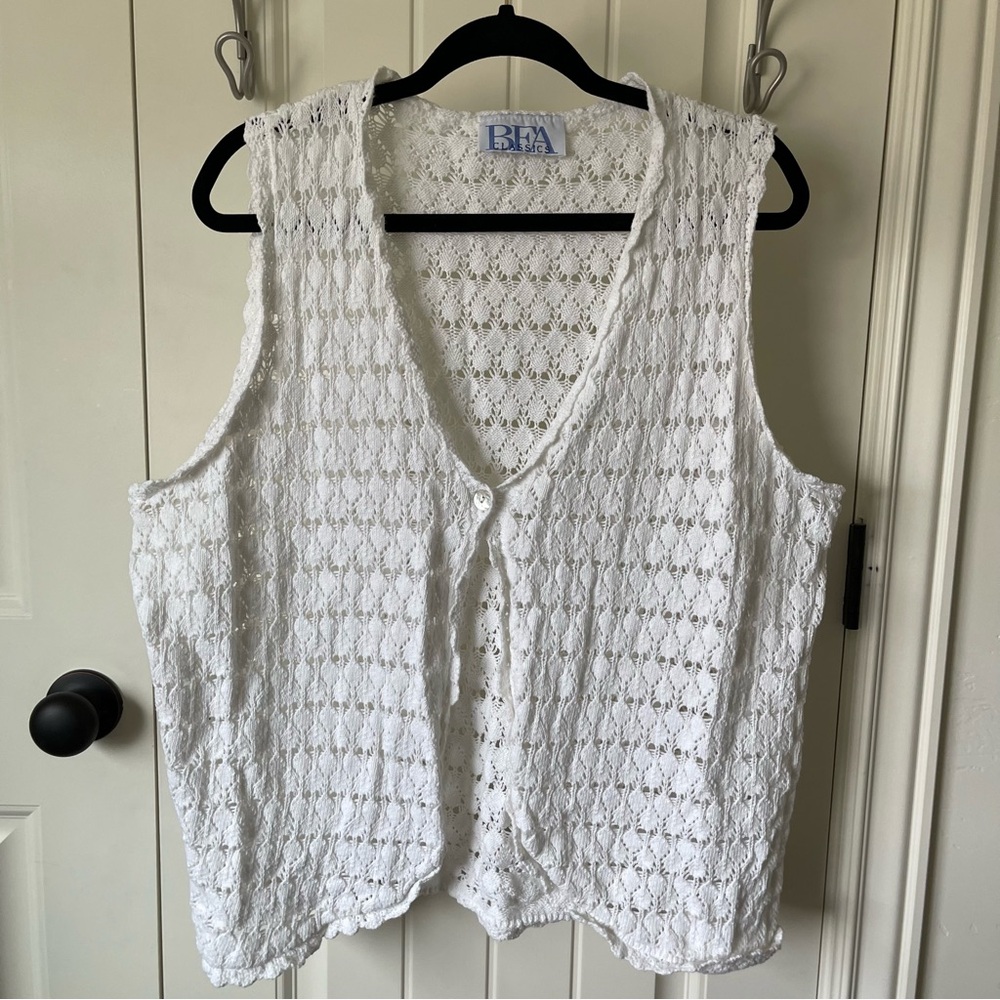 BFA Classics White Lace Knit Vest